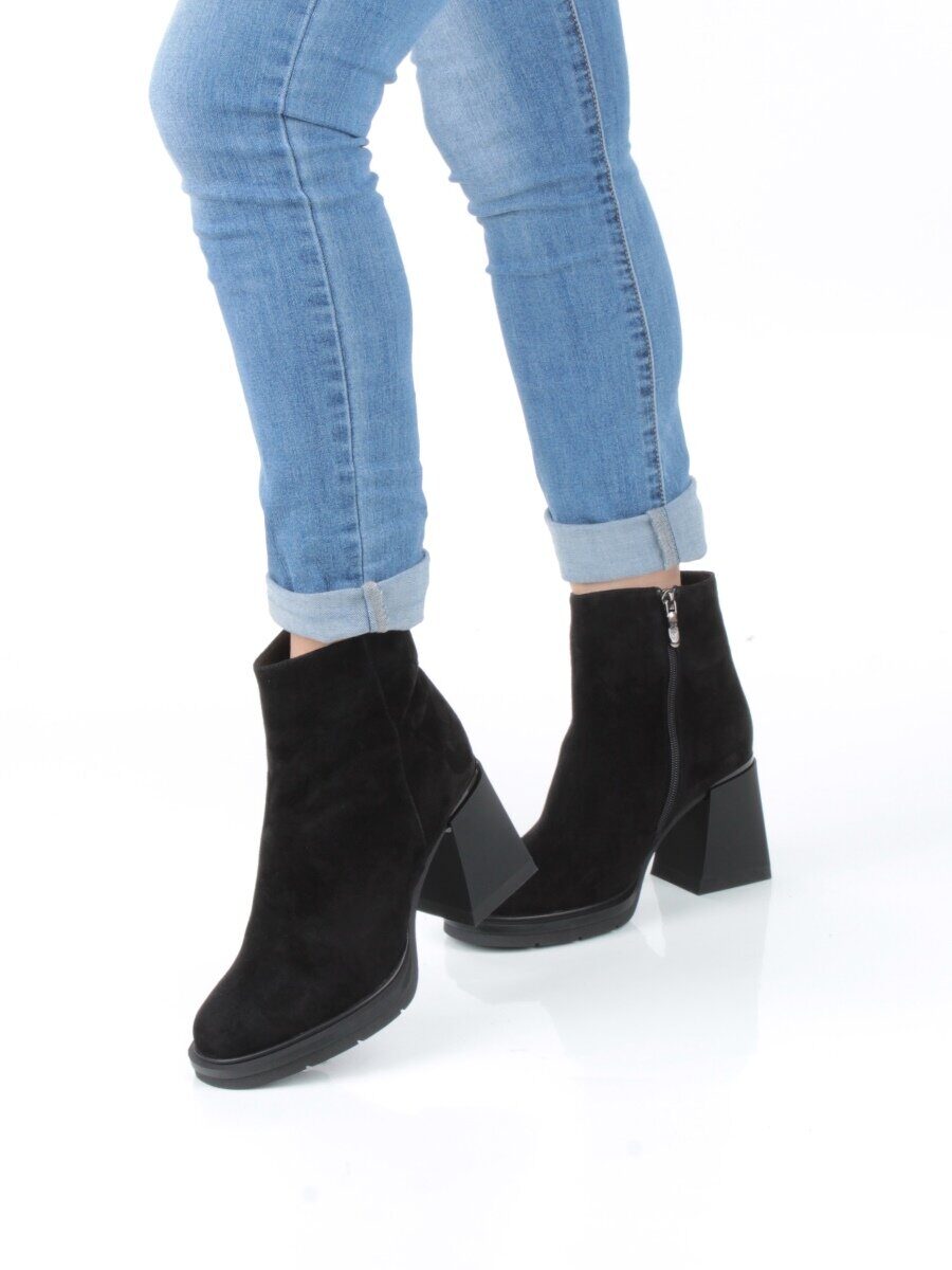 04-M3-9203 BLACK Ботильоны зимние женские (натуральная замша, натуральный мех)