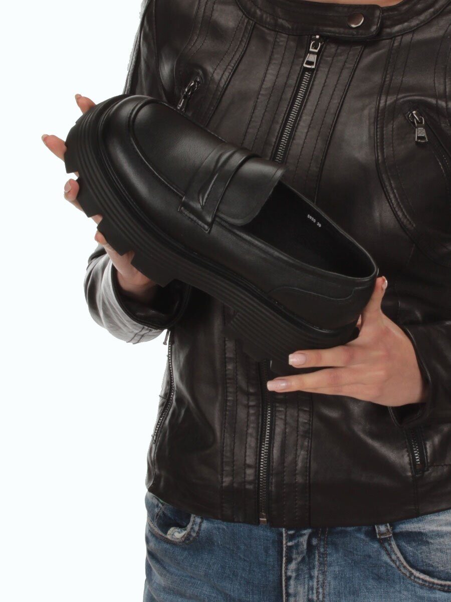 03-5930 BLACK Лоферы женские (натуральная кожа)