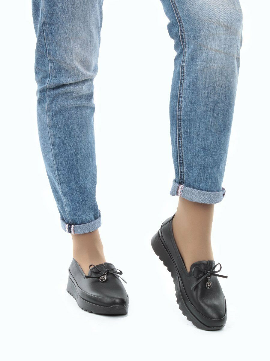 03-5302 BLACK Полуботинки женские (натуральная кожа)