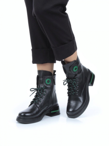 01-P514-4 BLACK/GREEN Ботинки демисезонные женские (натуральная кожа, байка)