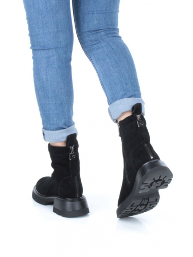 04-M3-L861 BLACK Ботинки зимние женские (натуральная замша, натуральный мех)