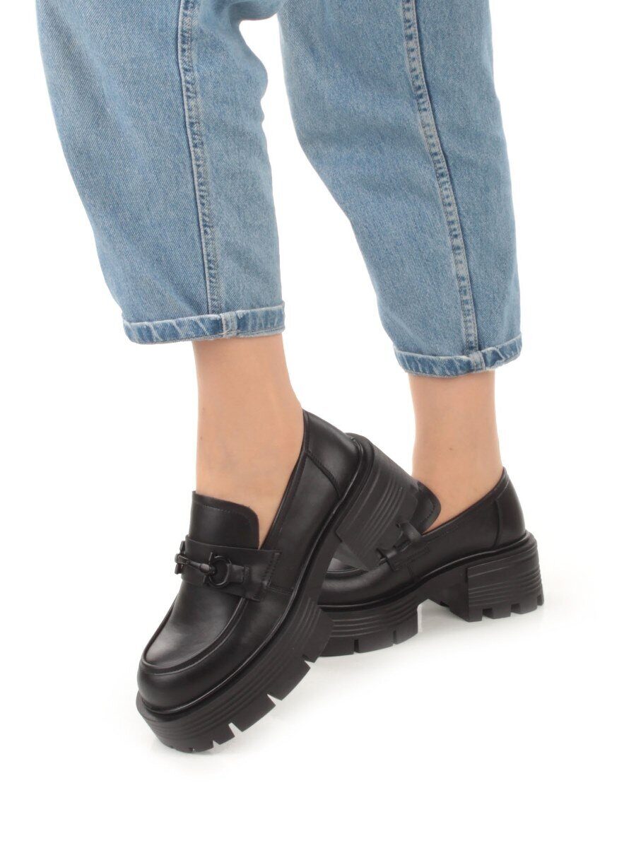 03-C1805-1 BLACK Лоферы женские (натуральная кожа)