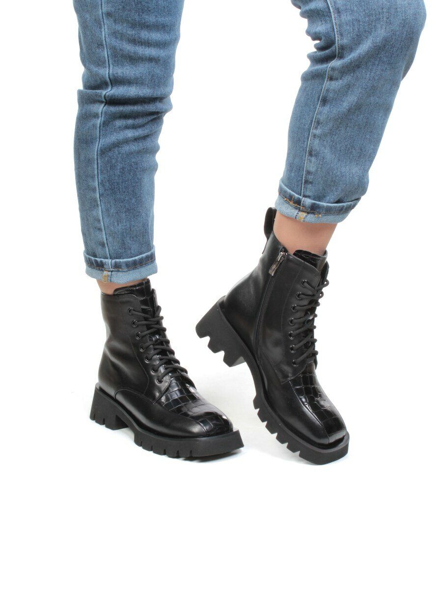 01-CG34-1 BLACK Ботинки демисезонные женские (натуральная кожа, байка)