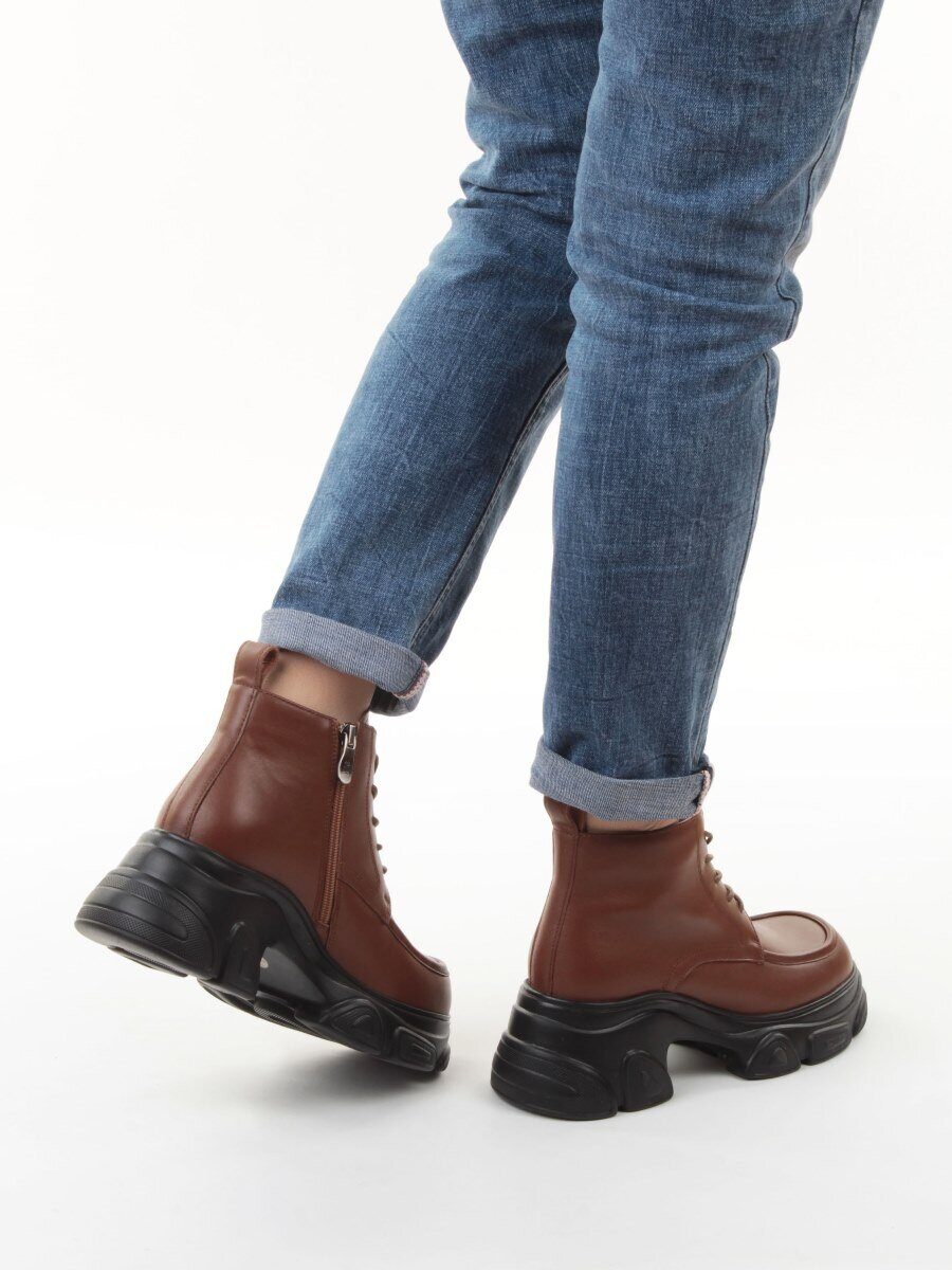 01-H23B-32MB BROWN Ботинки демисезонные женские (натуральная кожа, байка)