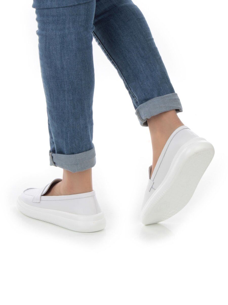 03-ZL-8501 WHITE Полуботинки женские (натуральная кожа)