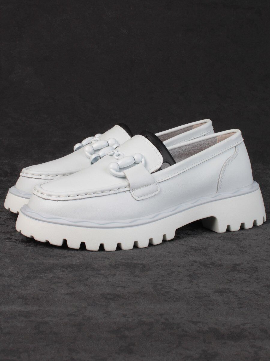 03-HY6-2D WHITE Лоферы женские (натуральная кожа)