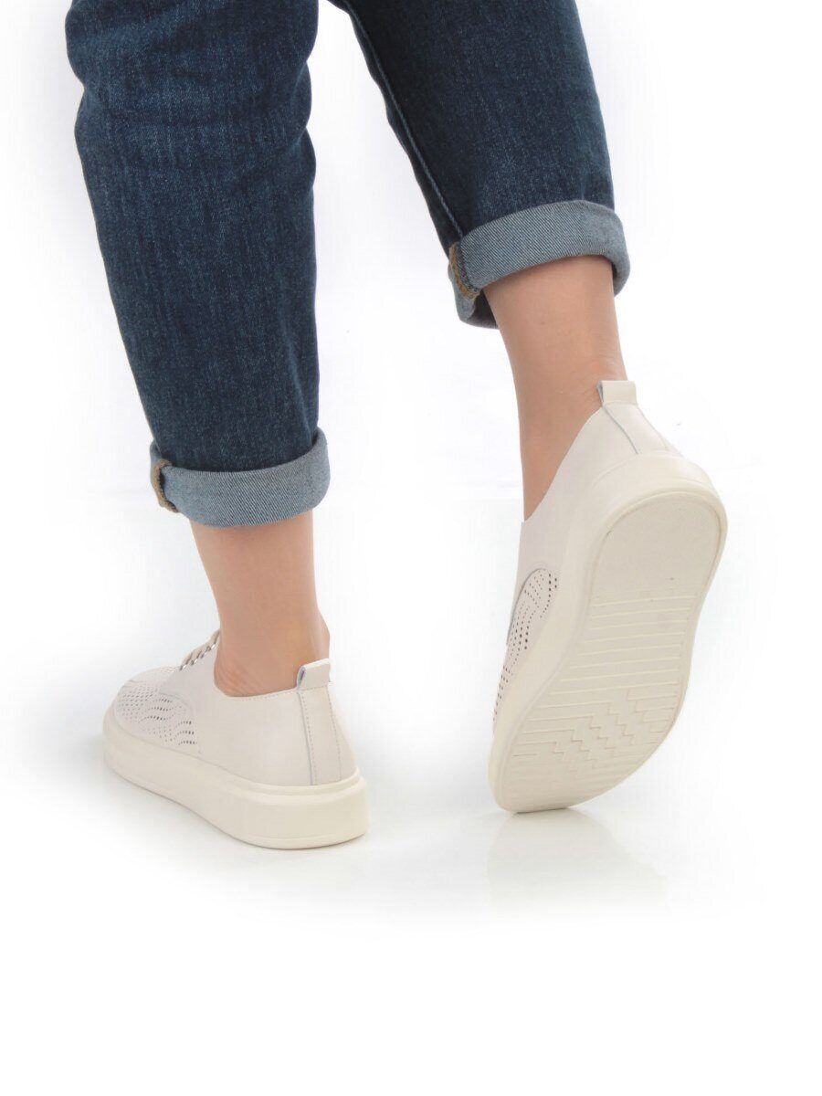 03-HY1-1D BEIGE Полуботинки спортивные женские (натуральная кожа)