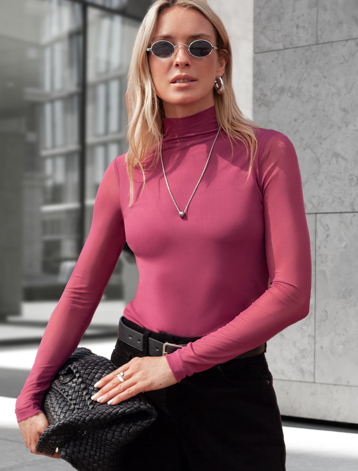 Водолазка с прозрачными рукавами