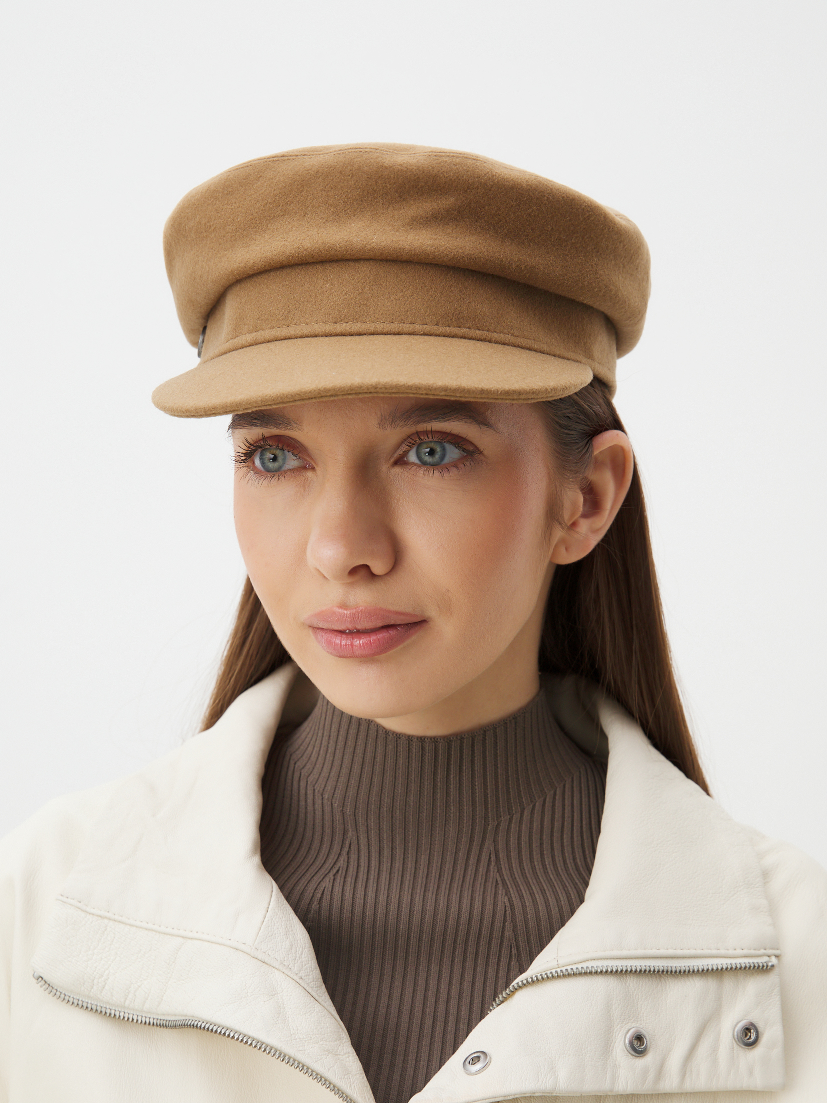 1294 р. 3310 р. Женская кепка MAISON DAVID