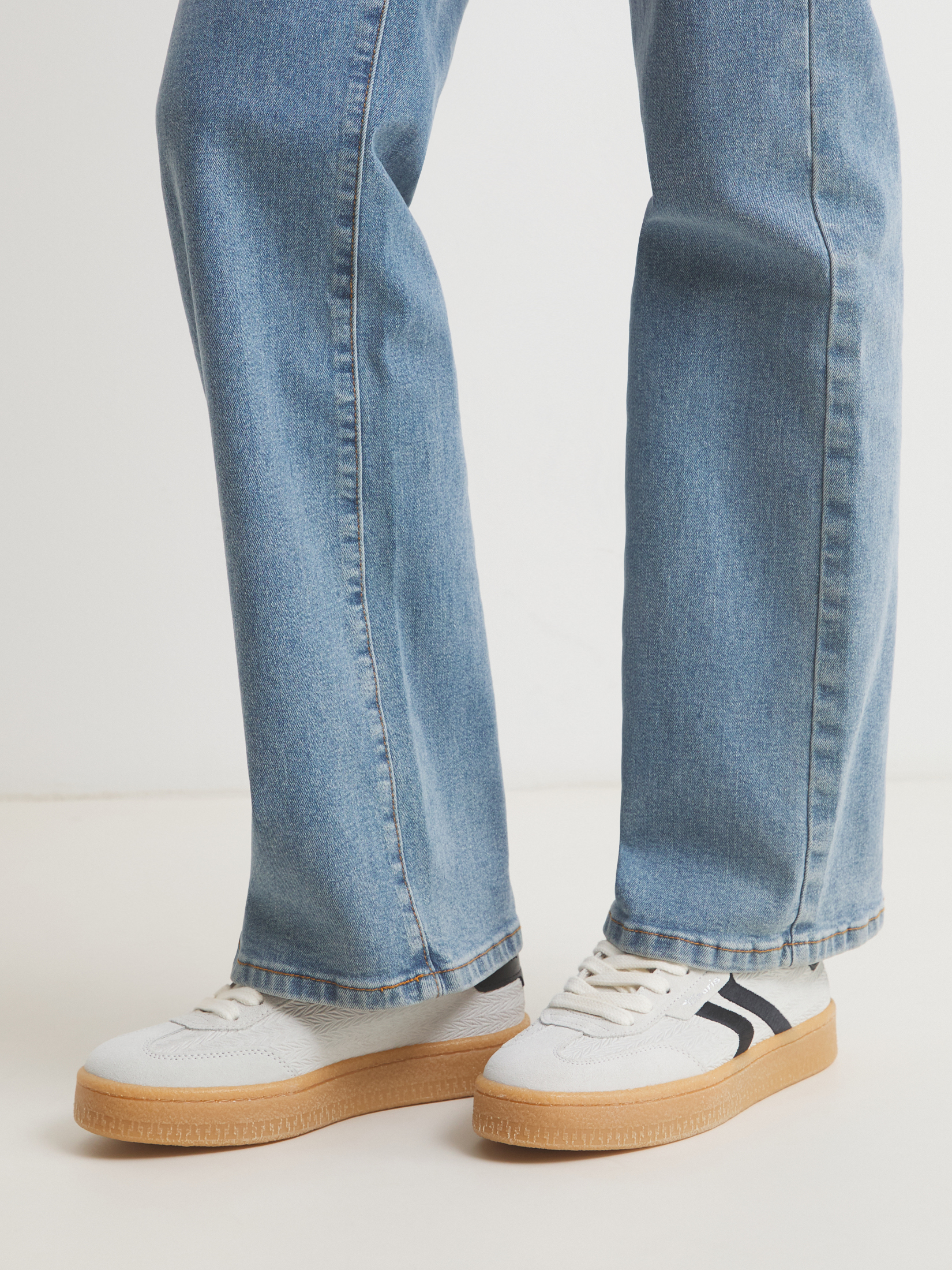 8545 р. 14990 р. Женские кеды TAMARIS NAKJA