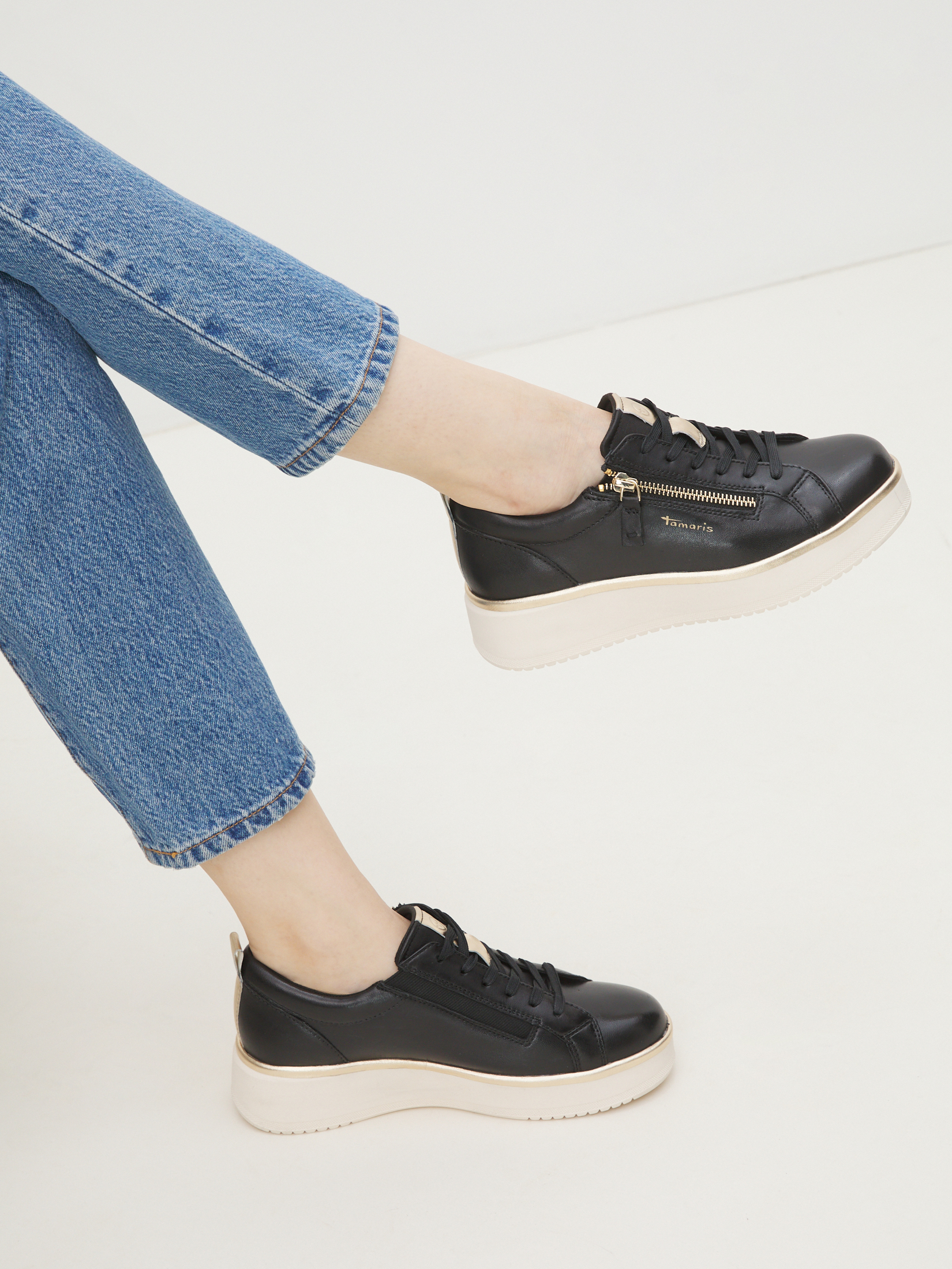 8835 р. 15500 р. Женские кеды TAMARIS INSA