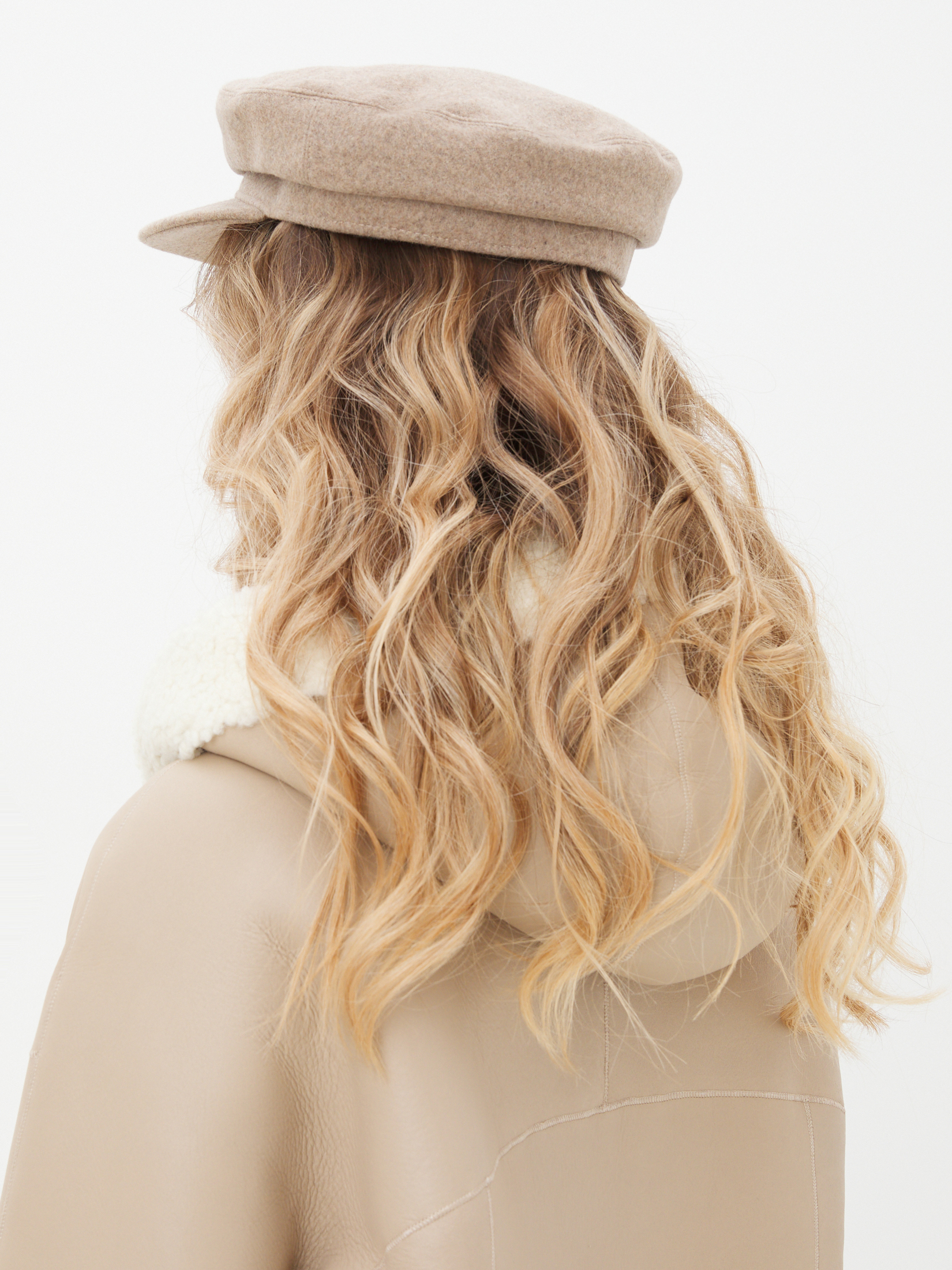 2119 р. 5430 р. Женская кепка MAISON DAVID