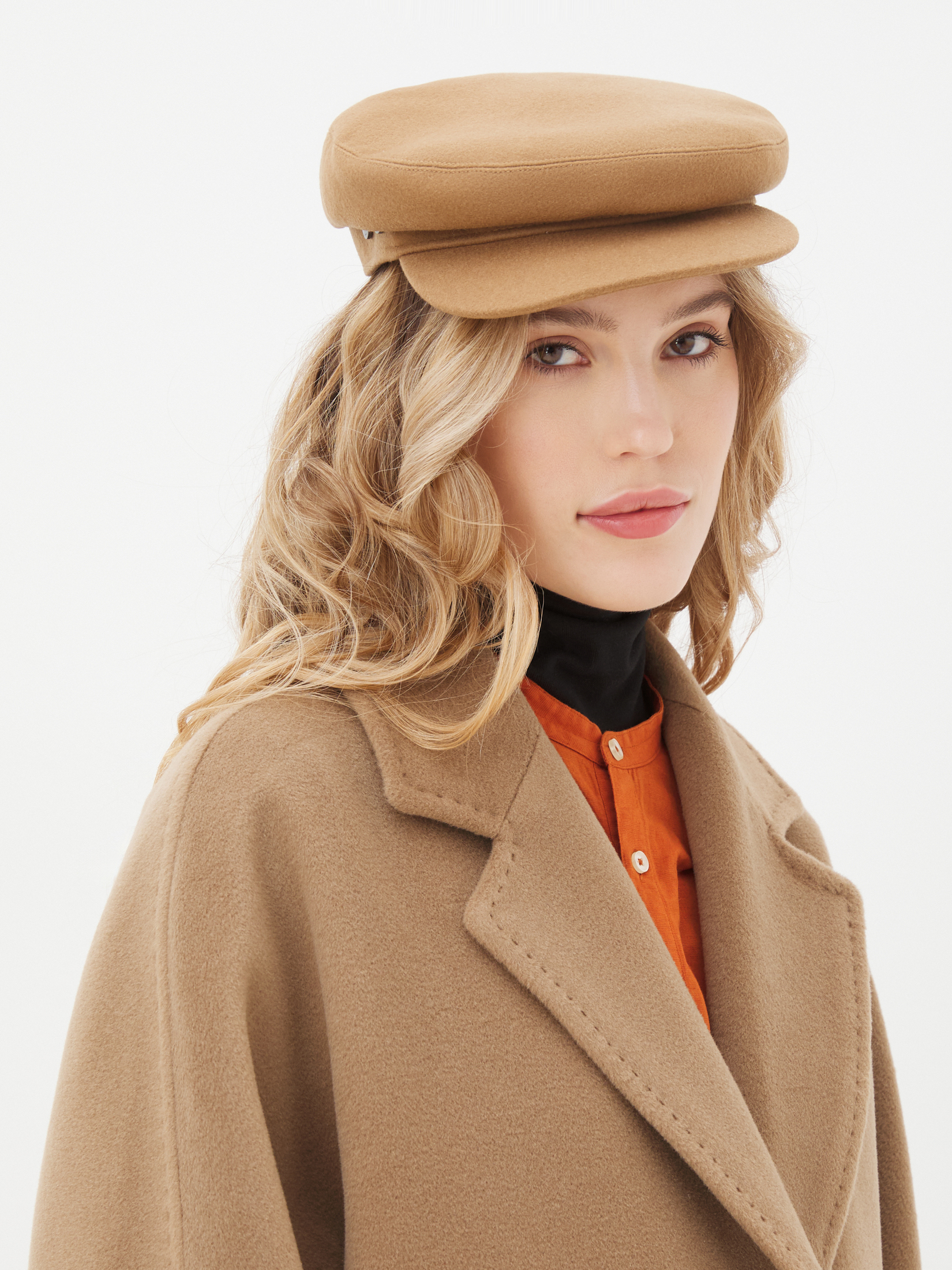 2119 р. 5430 р. Женская кепка MAISON DAVID