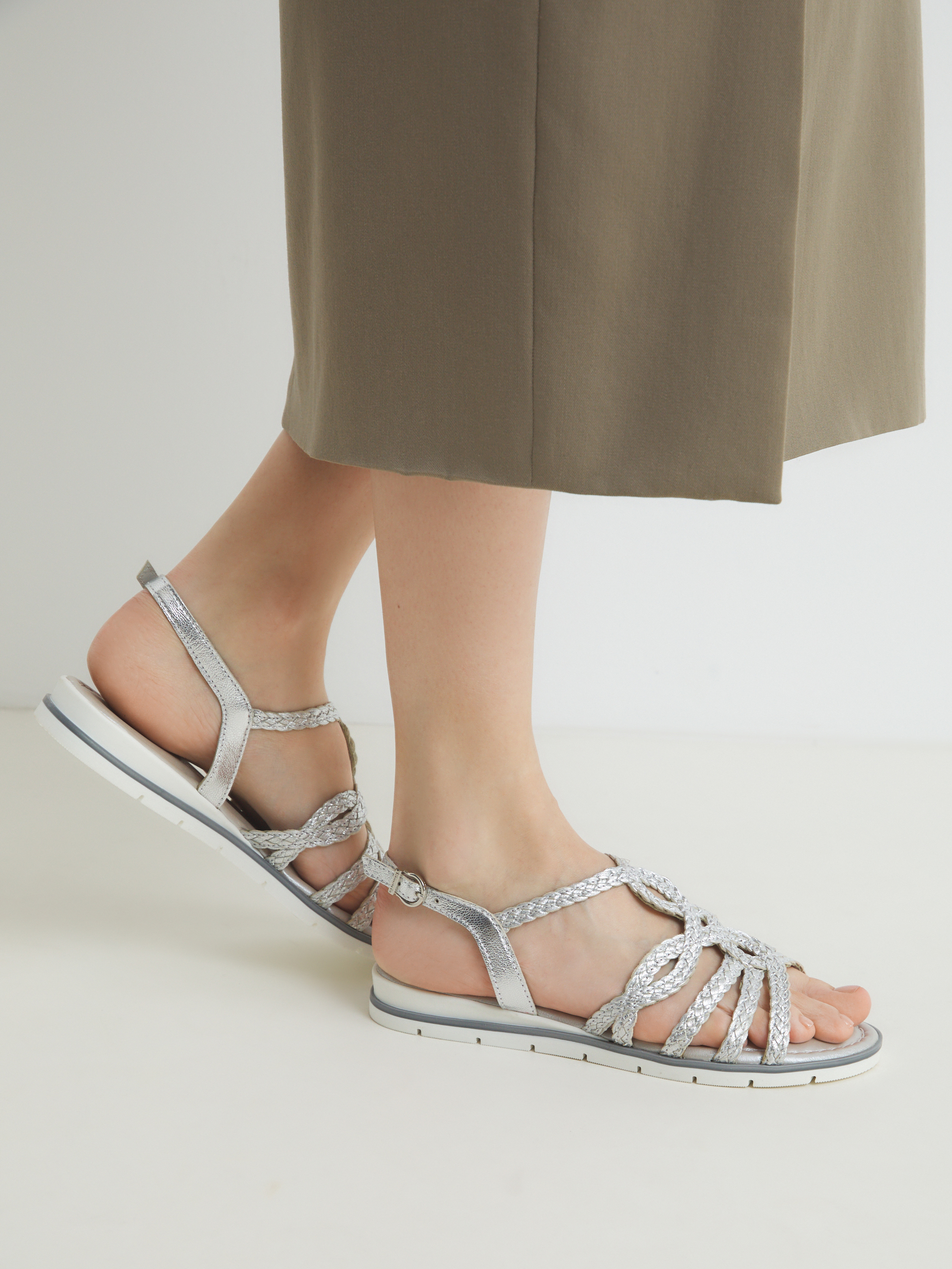 5208 р. 9300 р. Женские сандалии TAMARIS SHANZA