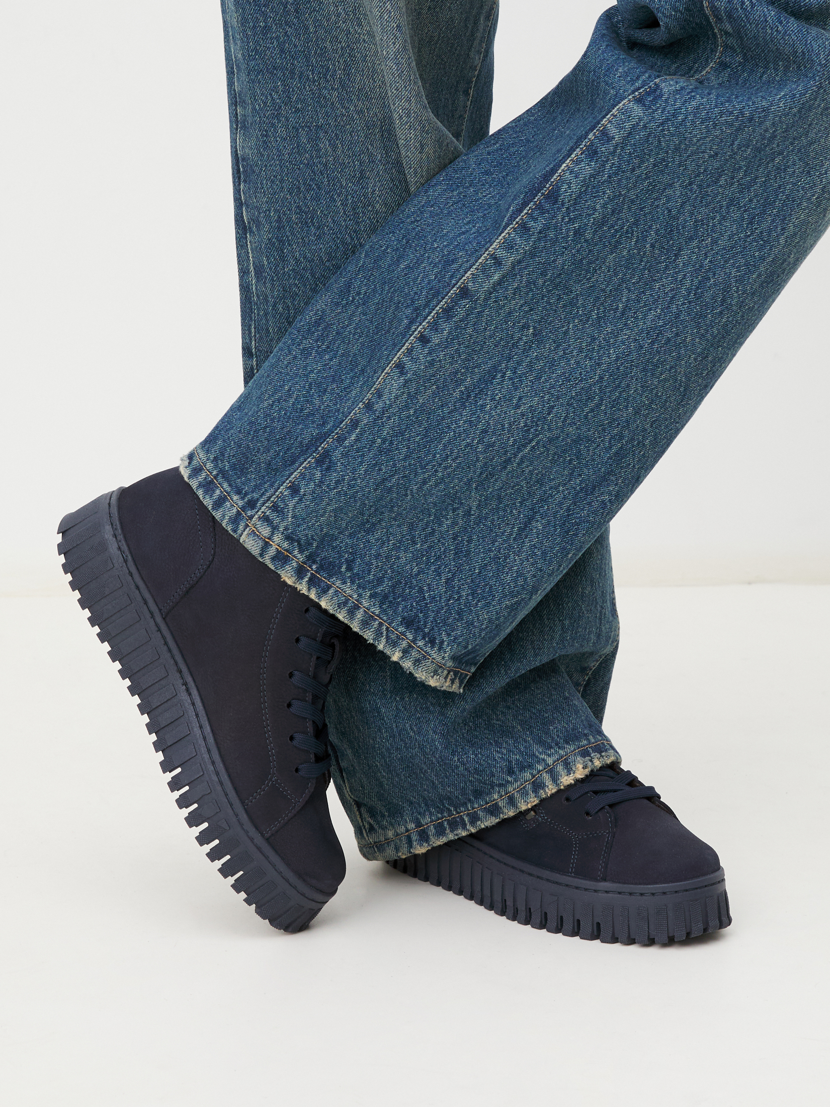 8550 р. 15000 р. Женские высокие кеды TAMARIS MINORA