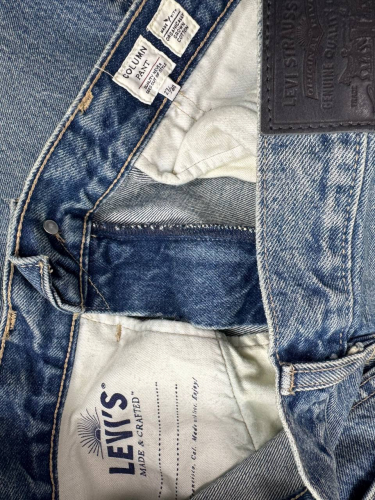 Джинсы Levi`s 683 синий