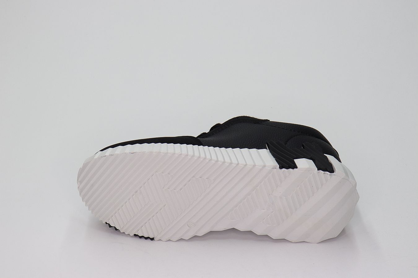 Кроссовки (36-41)р. / шт. F550-1