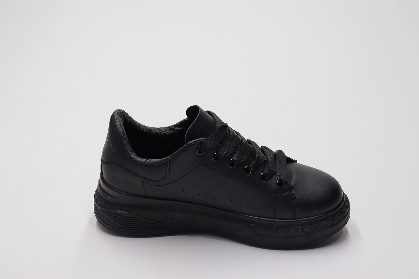 Кроссовки (36-41)р. / шт. P525-10