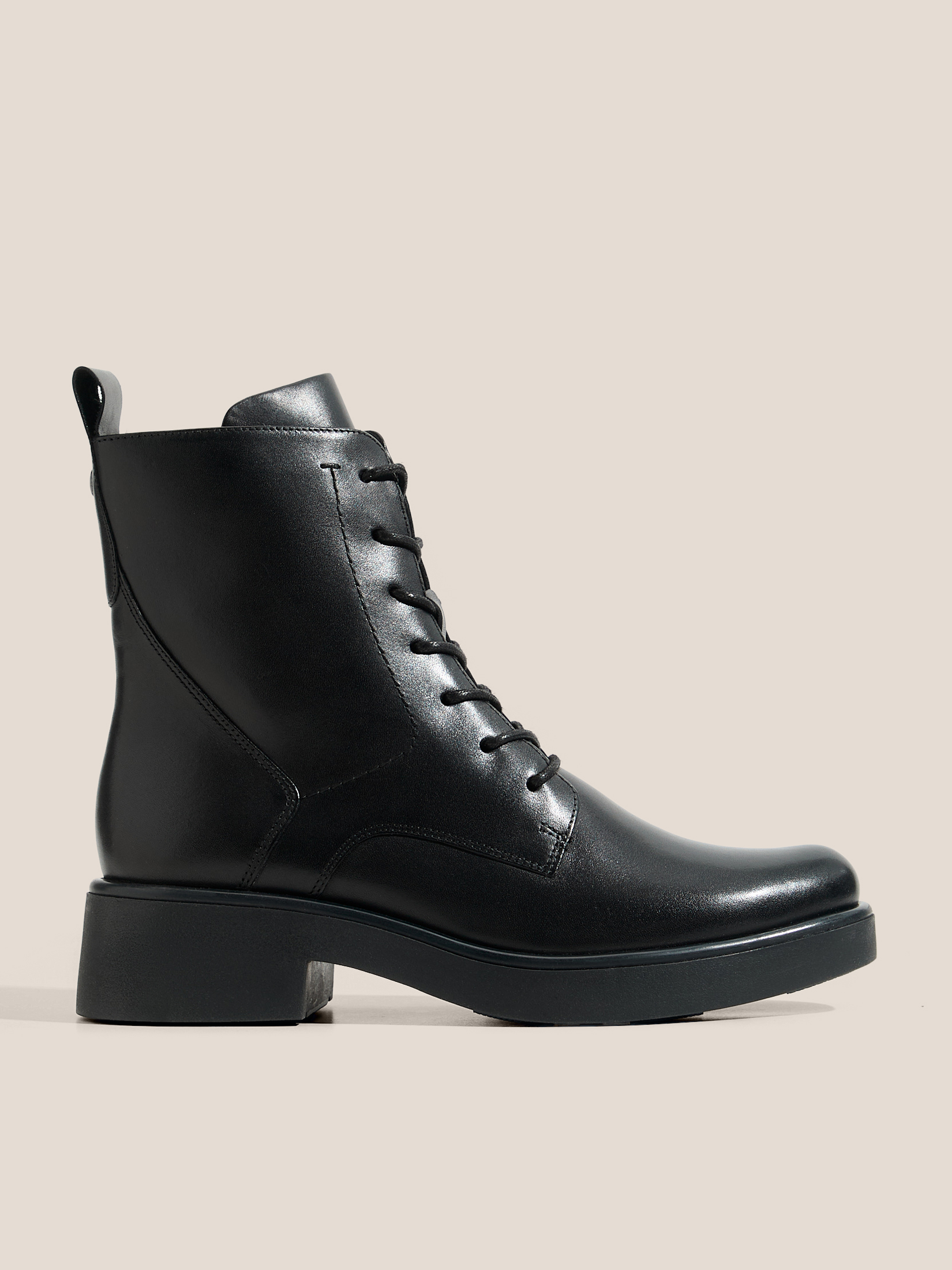 Женские ботинки CAPRICE KANIA 4582025, черный