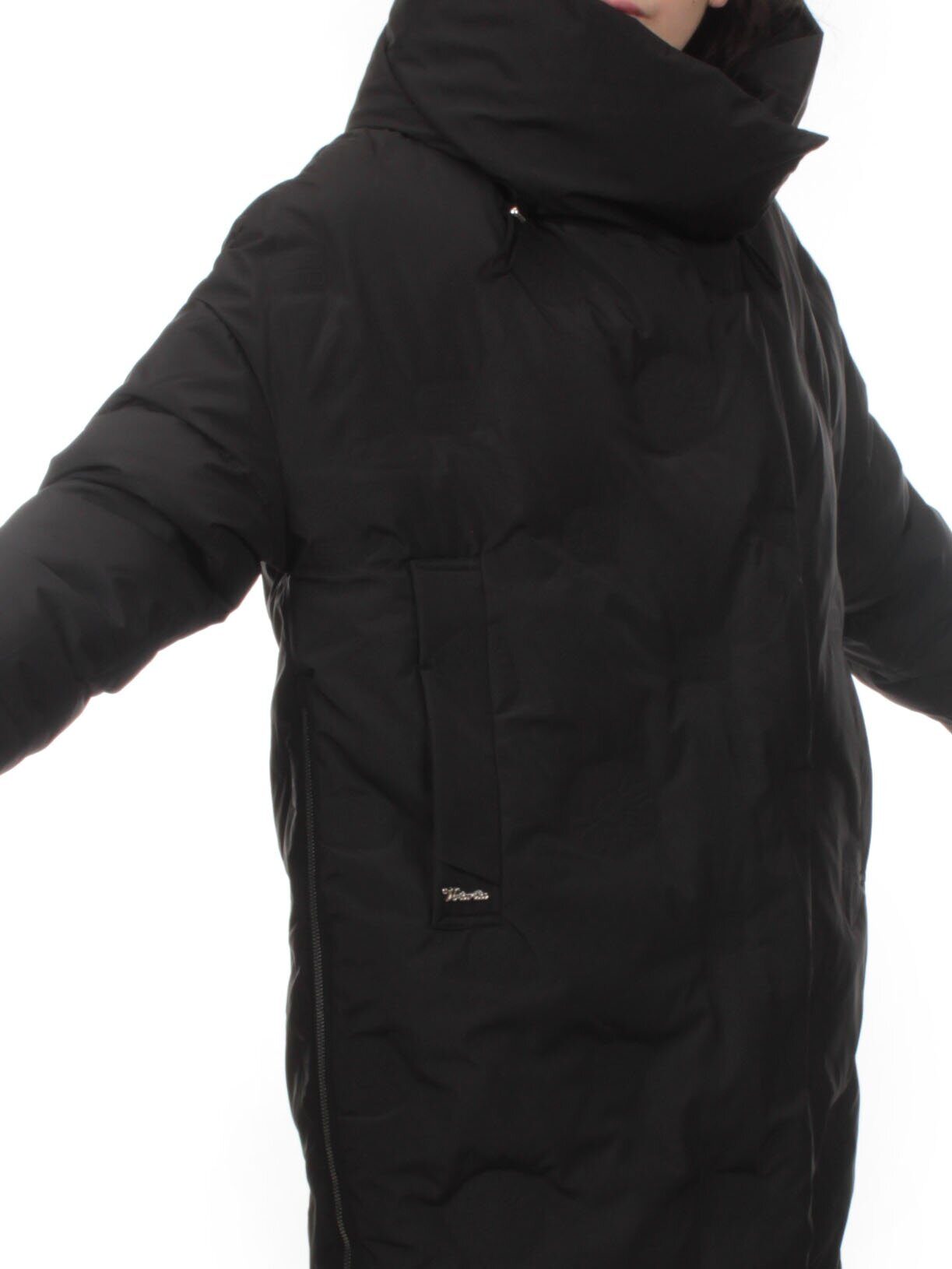 302 BLACK Пальто зимнее стеганое женское (200 гр. холлофайбер)