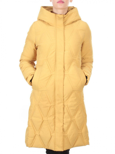 2158 MUSTARD Пальто зимнее облегченное  женское YINGPENG (150 гр. холлофайбер)
