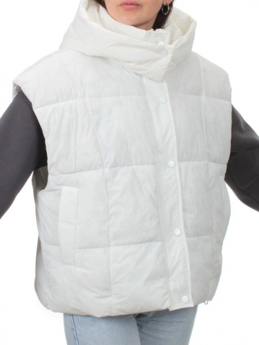 24001 WHITE Жилет утепленный женский (100 гр. холоффайбер)