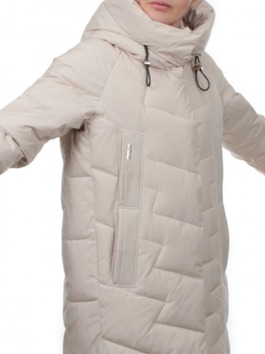 2302 LT. BEIGE Пальто зимнее женское (170 гр. холлофайбер)