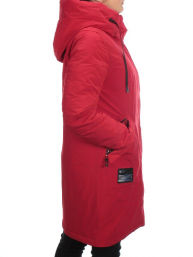 21-968 RED Пальто женское зимнее (200 гр. холлофайбера)