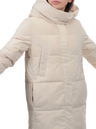 56009 BEIGE Пальто зимнее женское (холлофайбер 150 гр.)