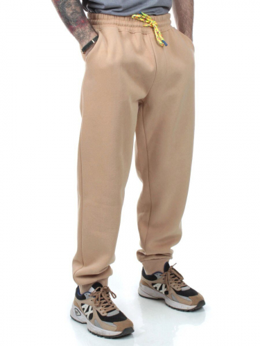 M047 BEIGE Брюки спортивные мужские (85% хлопок, 10% полиэстер, 5% спандекс)