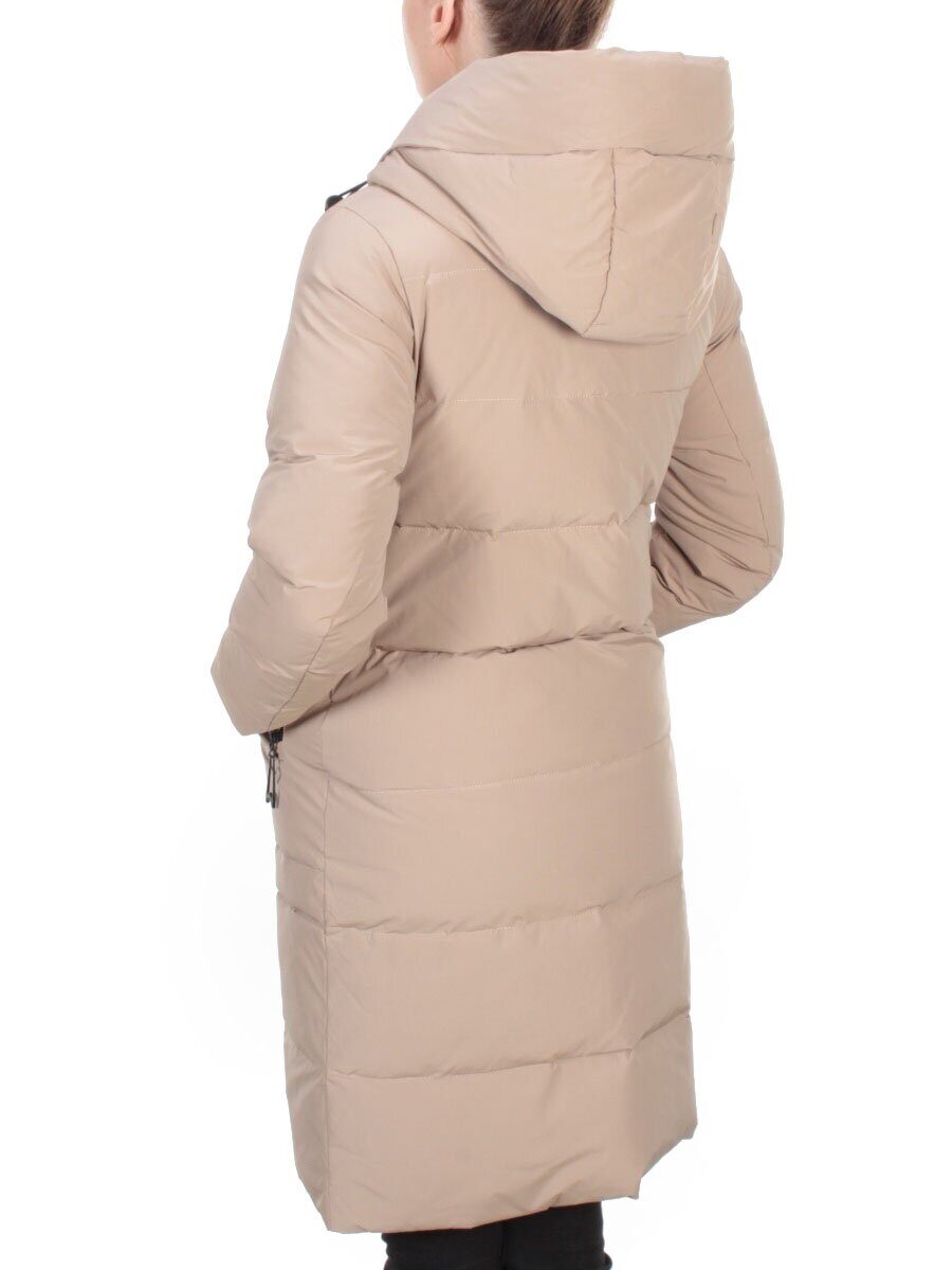 888 BEIGE Пальто зимнее женское VINVELLA (200 гр. холлофайбер)