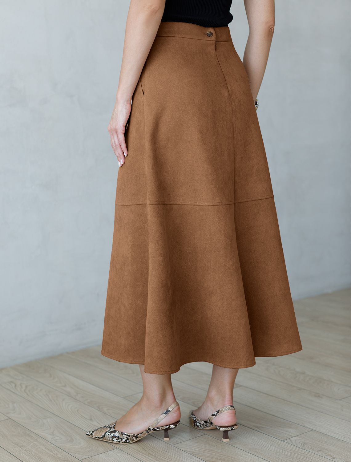 Юбка четырехклинка из искусственной замши D26.185 охра
