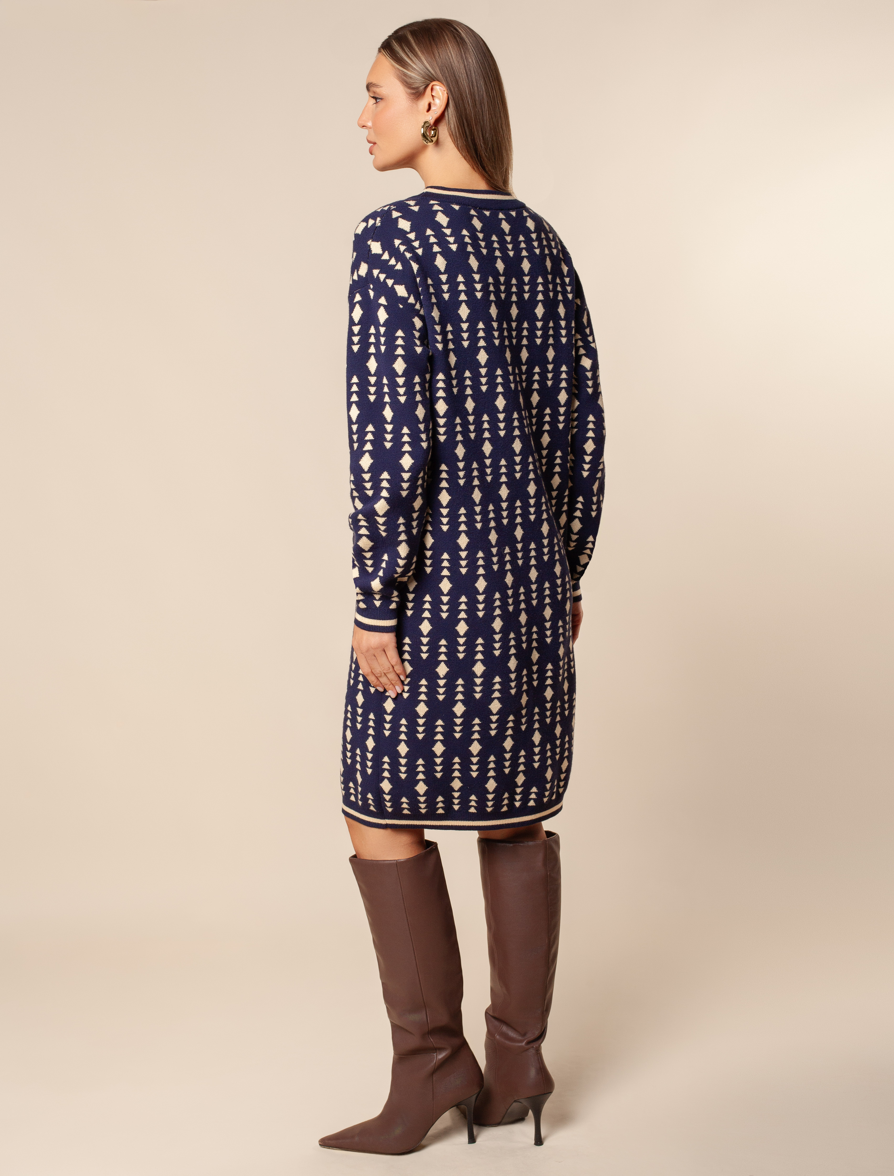 Платье жаккардовой вязки с кашемиром D32.111 синий-бежевый