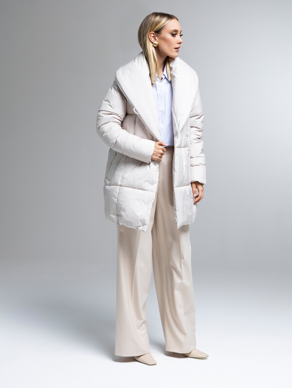 9100 р.  24570 р.  Пуховик женский светло-бежевый