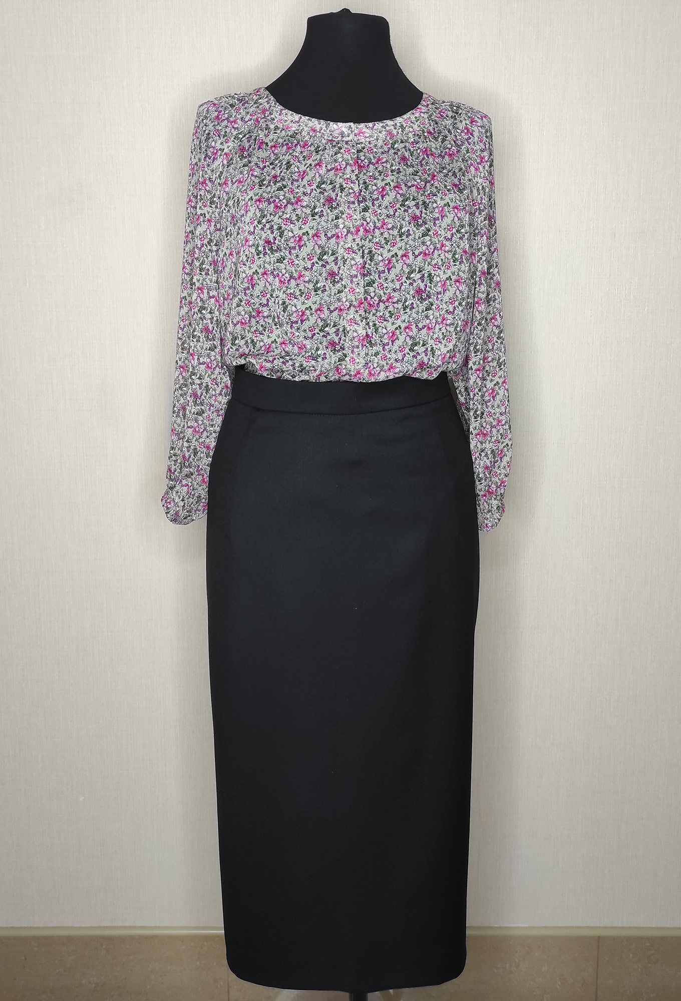 ст. цена1599руб.! Блуза Lenata 11104 цветы на какао