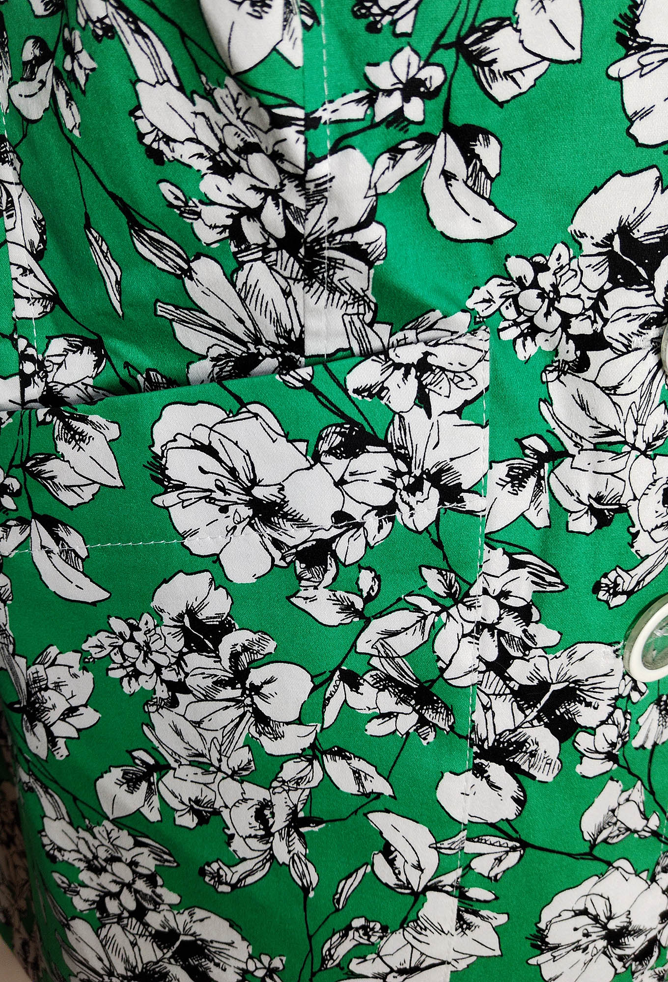 ст. цена1999руб.! Жакет БЕЛЭЛЬСТИЛЬ 203-1 зеленый черно-белые цветы