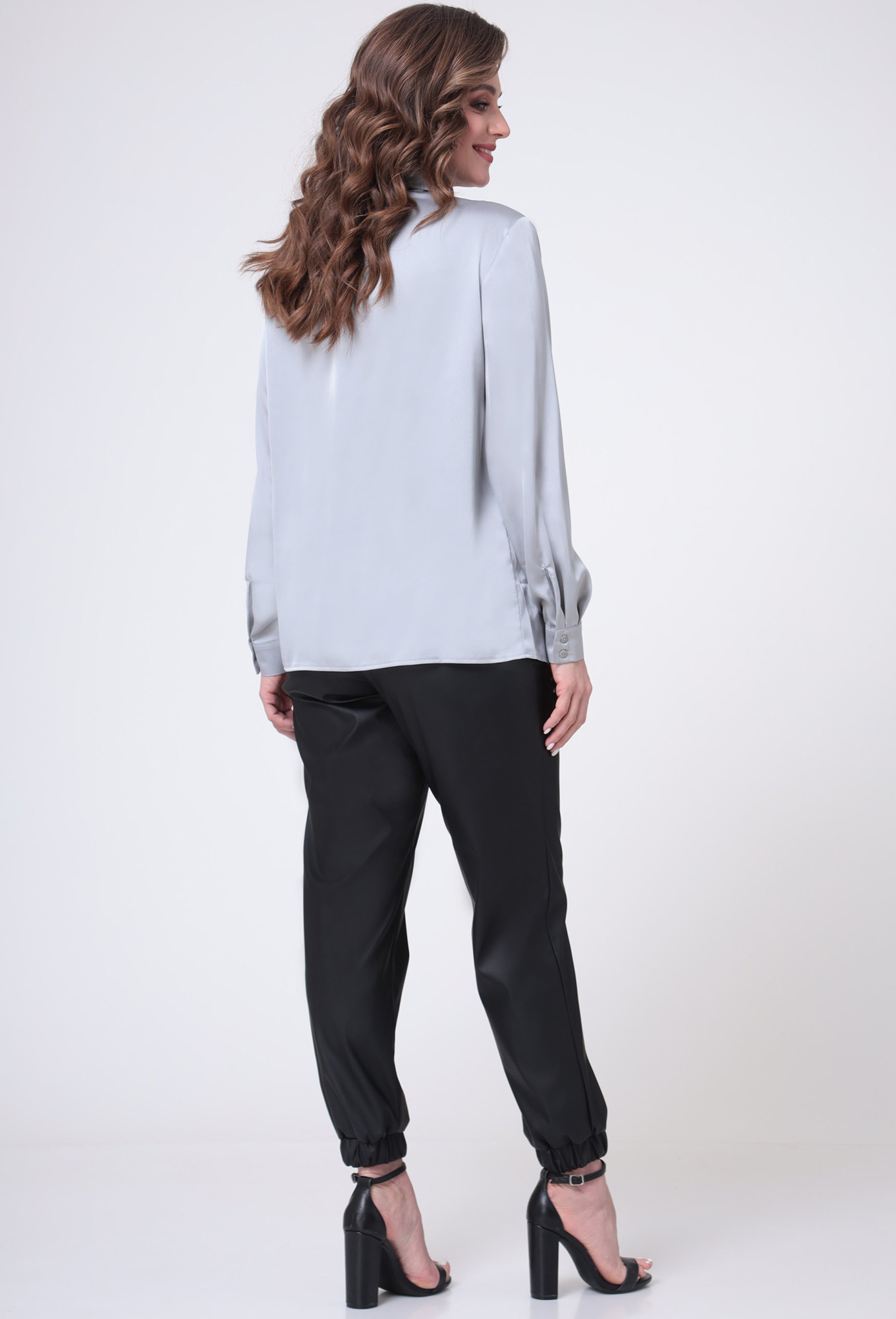 ст. цена1499руб.! Блуза Anastasia Mak 996 серебро