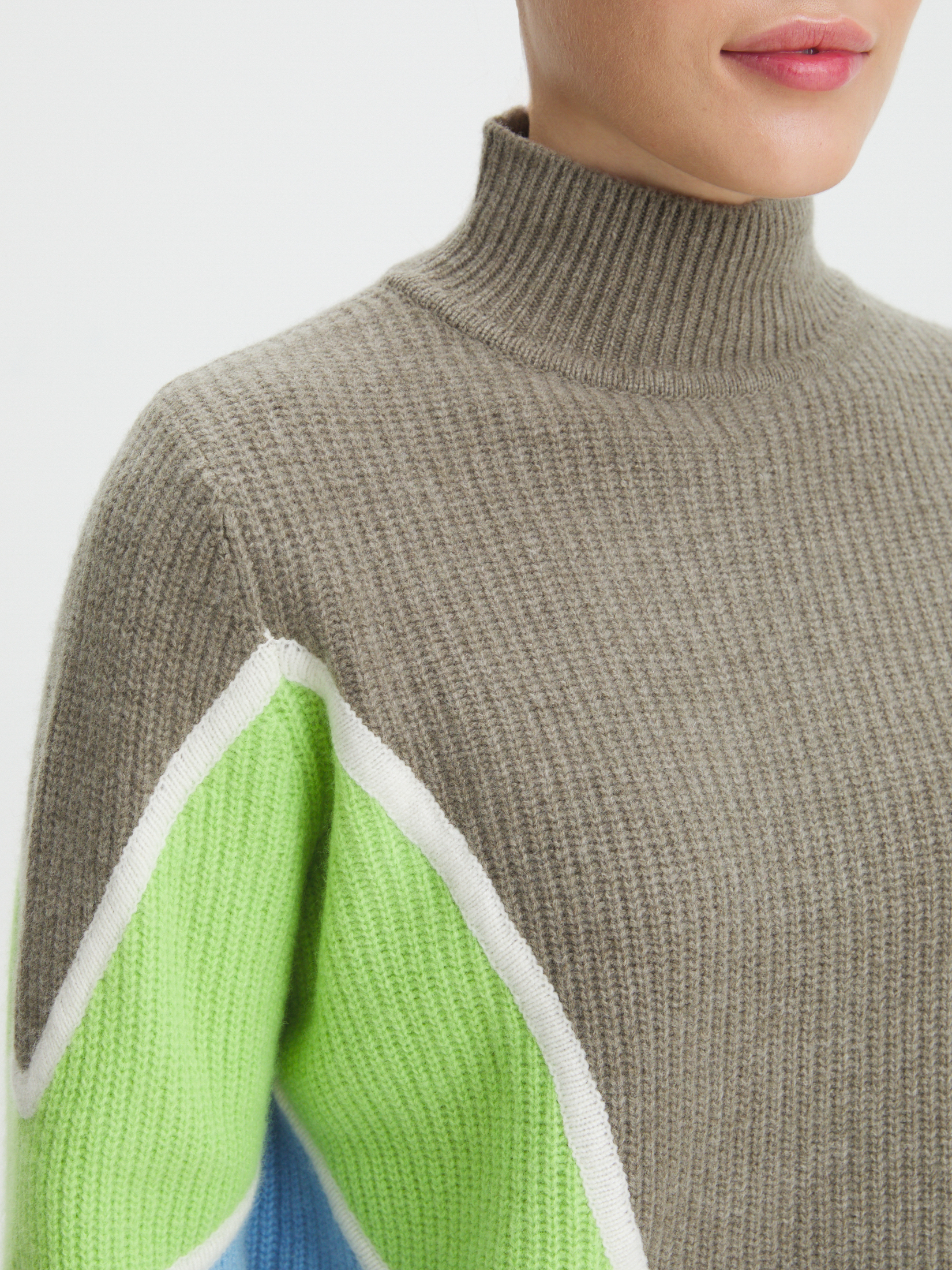 Женский свитер MAISON DAVID 3841772, хаки