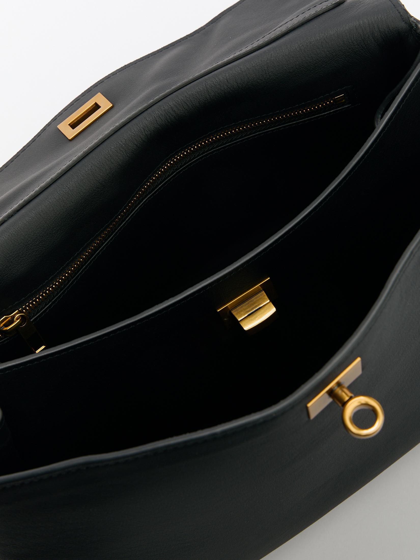 Женская сумка MAISON DAVID 4635130, черный