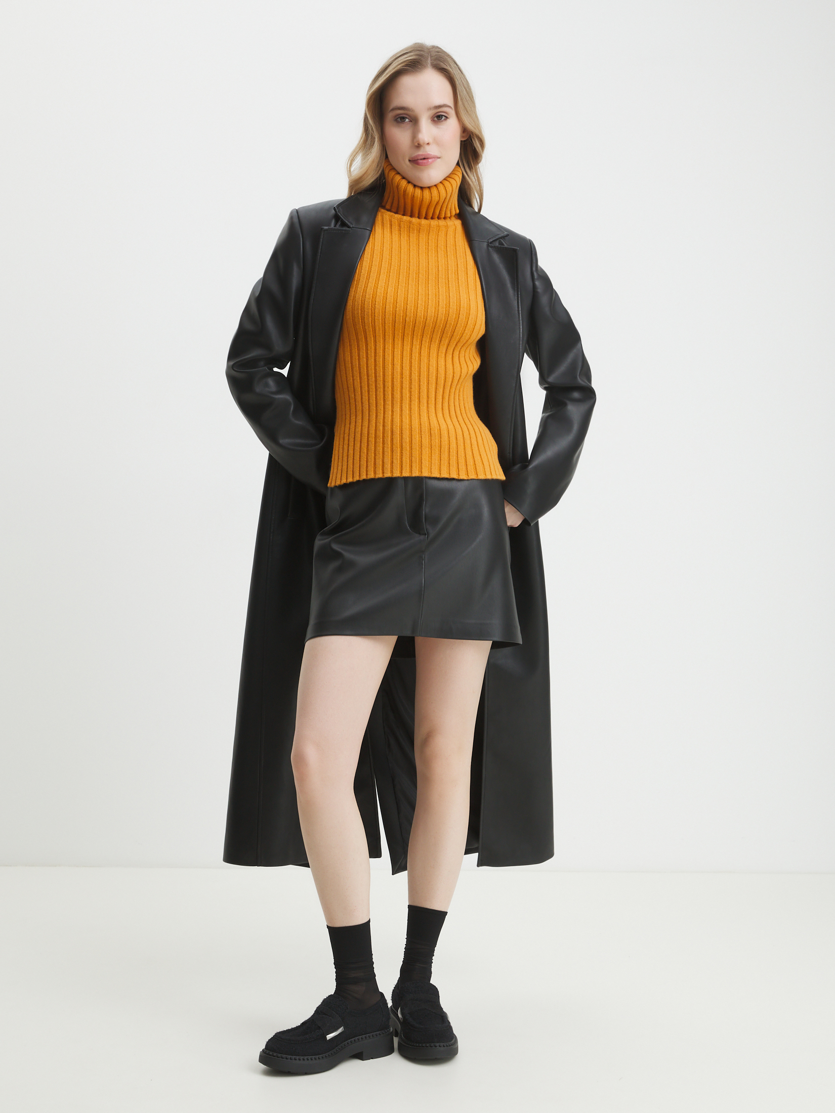 Женская водолазка MAISON DAVID 4450707, морковный