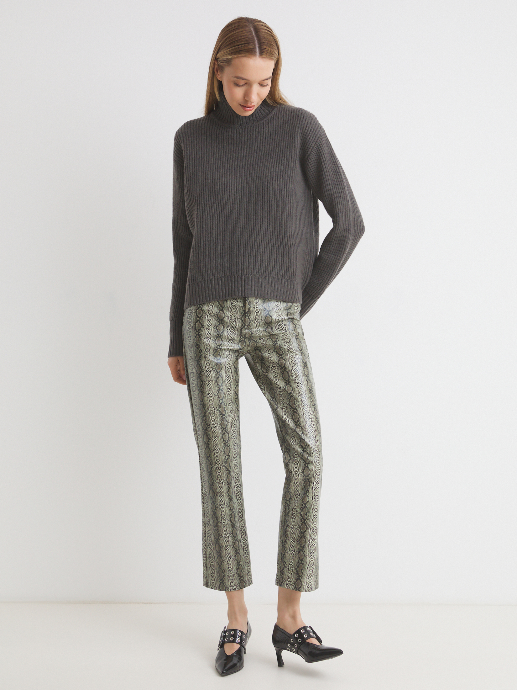 Женский свитер MAISON DAVID 4381914, зелено-серый