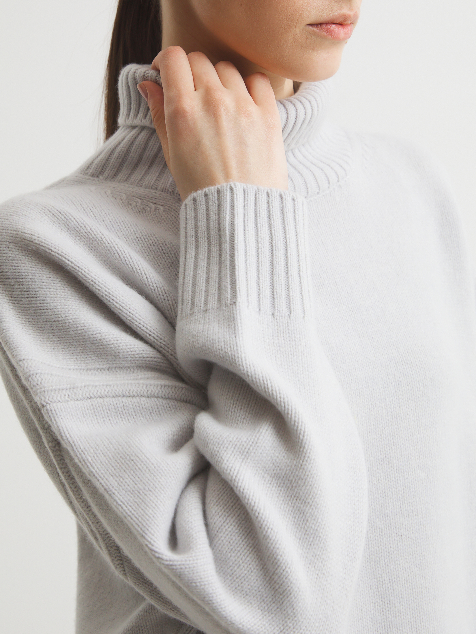 Женский свитер MAISON DAVID 4381733, бледно-серый