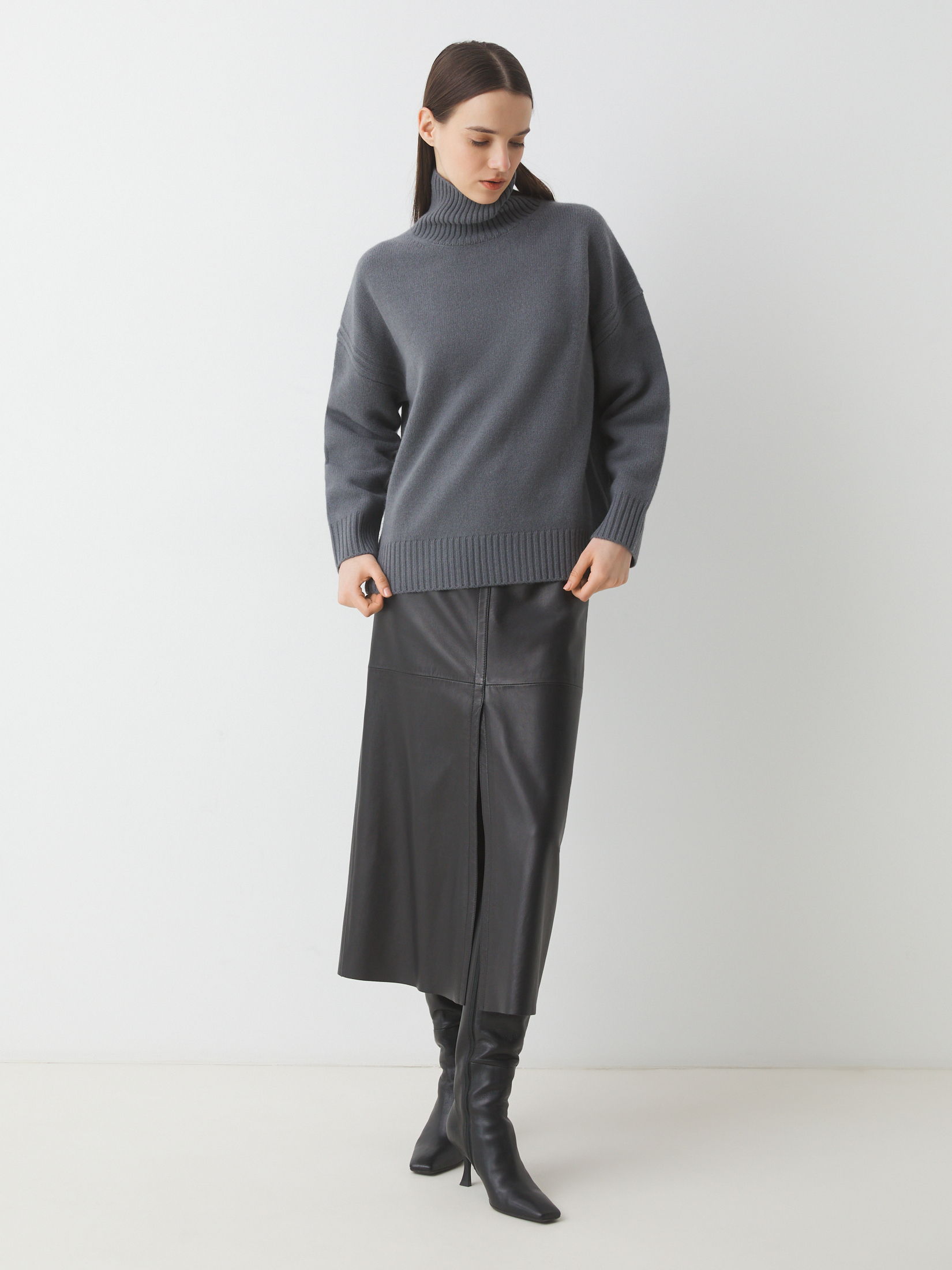 Женский свитер MAISON DAVID 4381728, серый