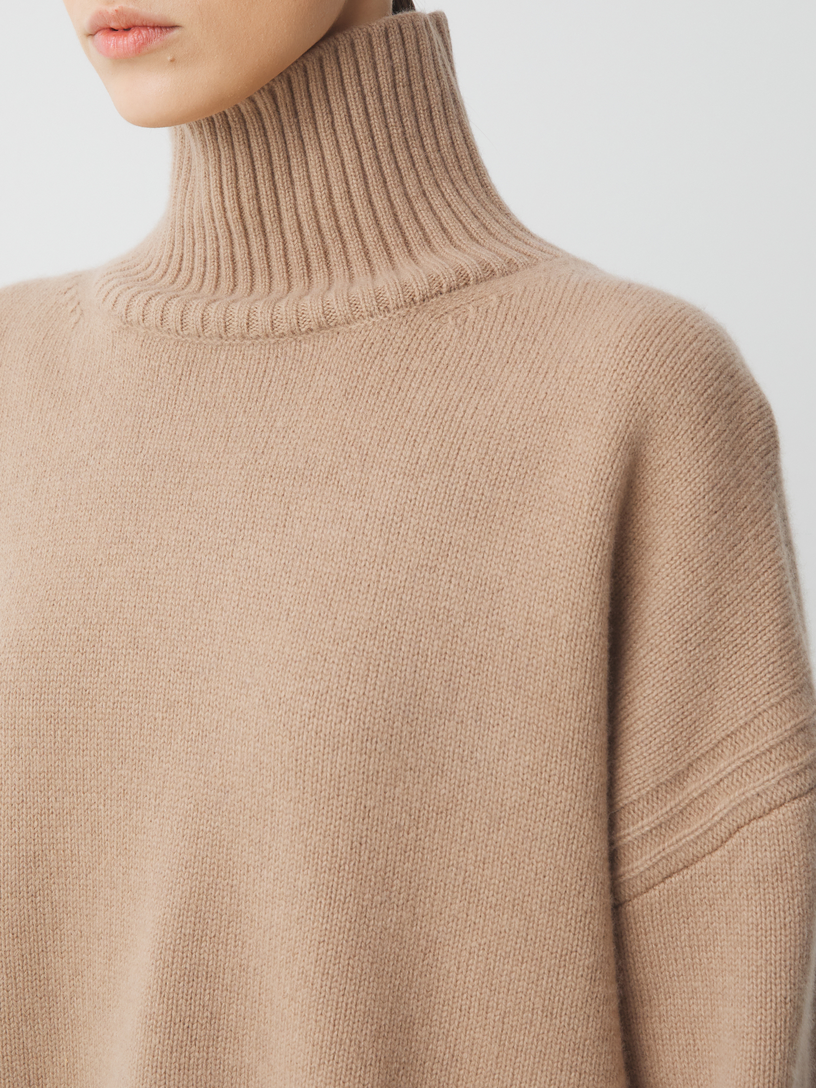 Женский свитер MAISON DAVID 4381808, темно-бежевый