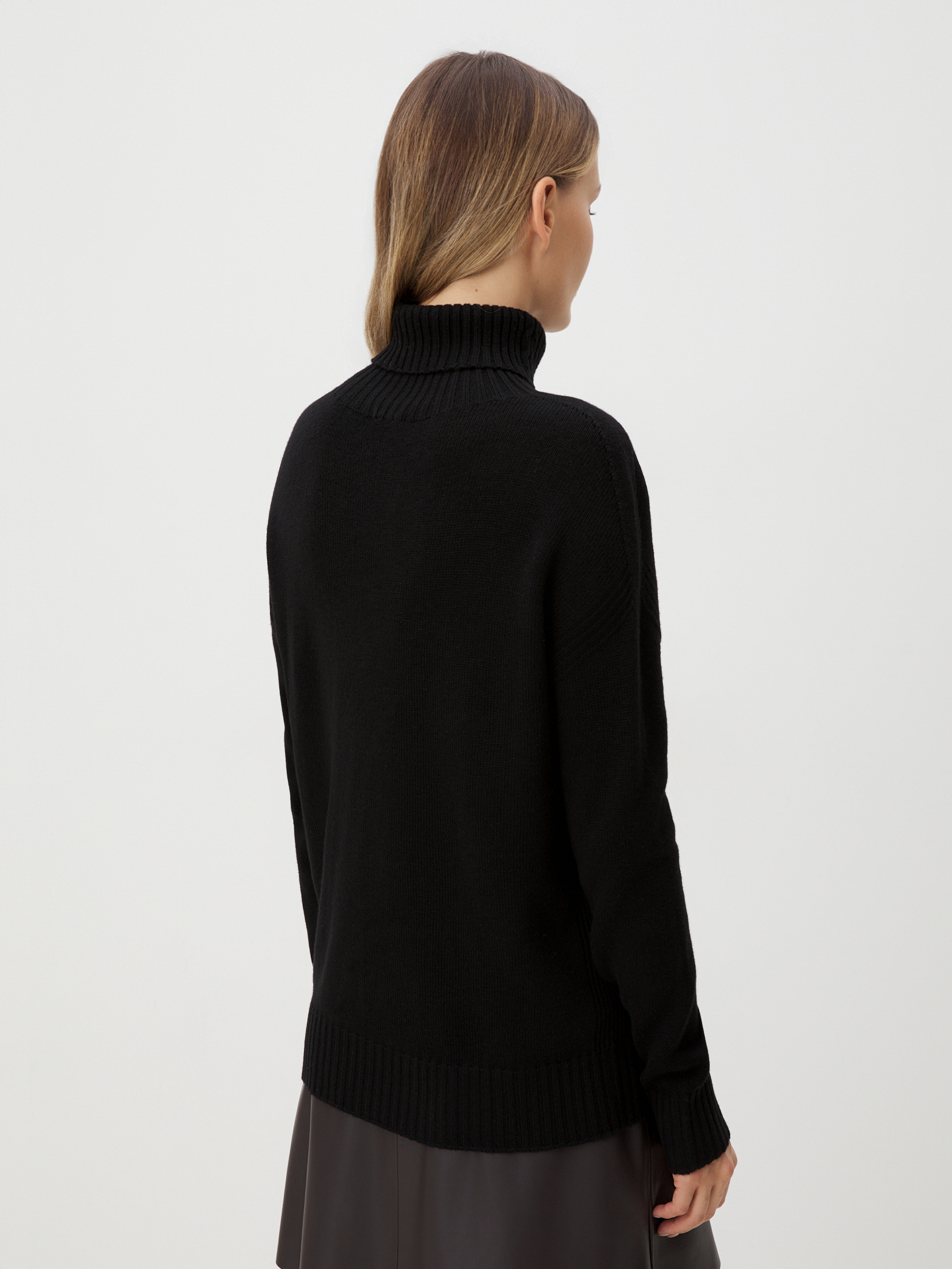 Женский бесшовный свитер MAISON DAVID 4112375, черный