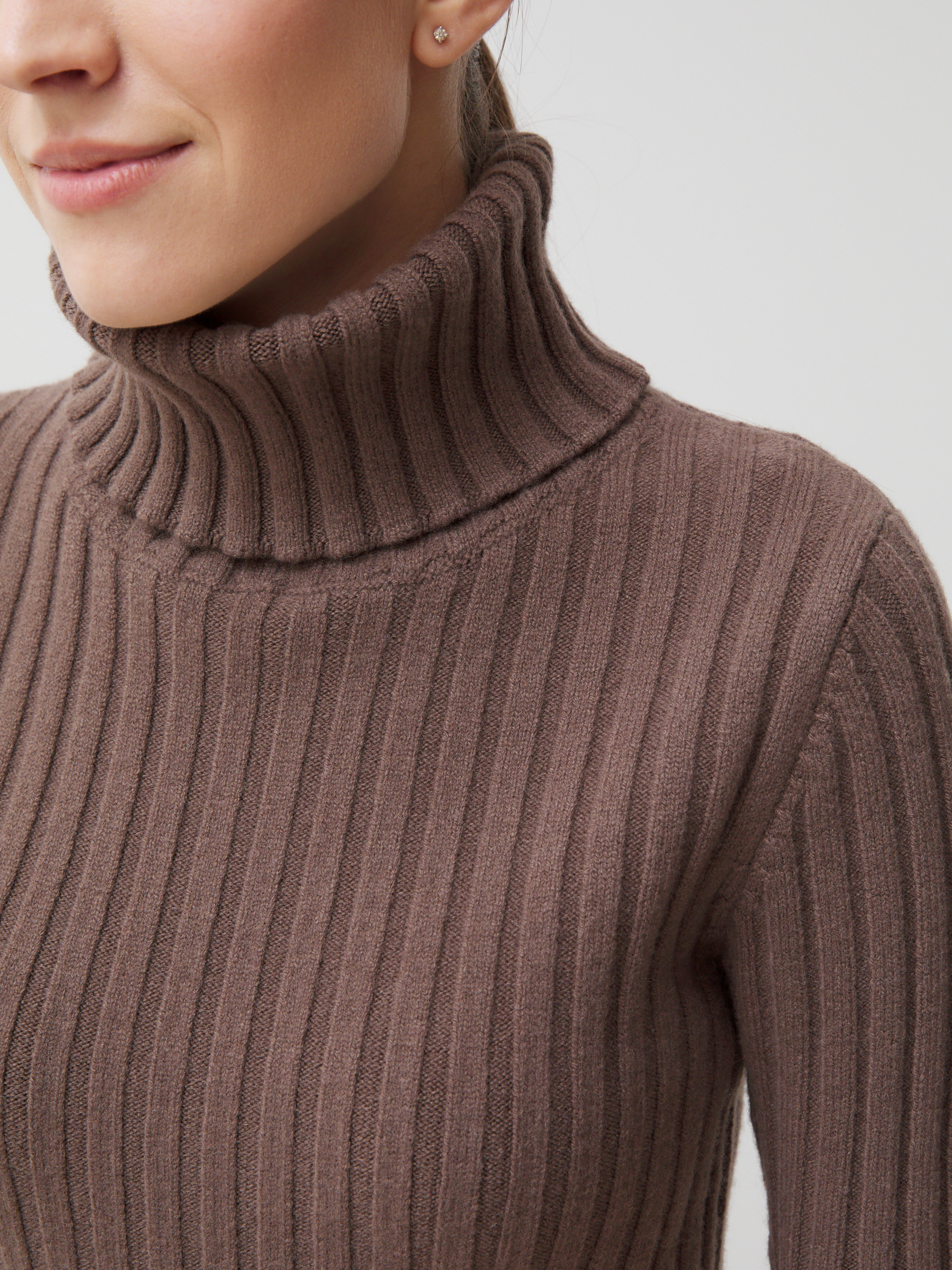 Женская водолазка MAISON DAVID 4450852, пыльно-коричневый