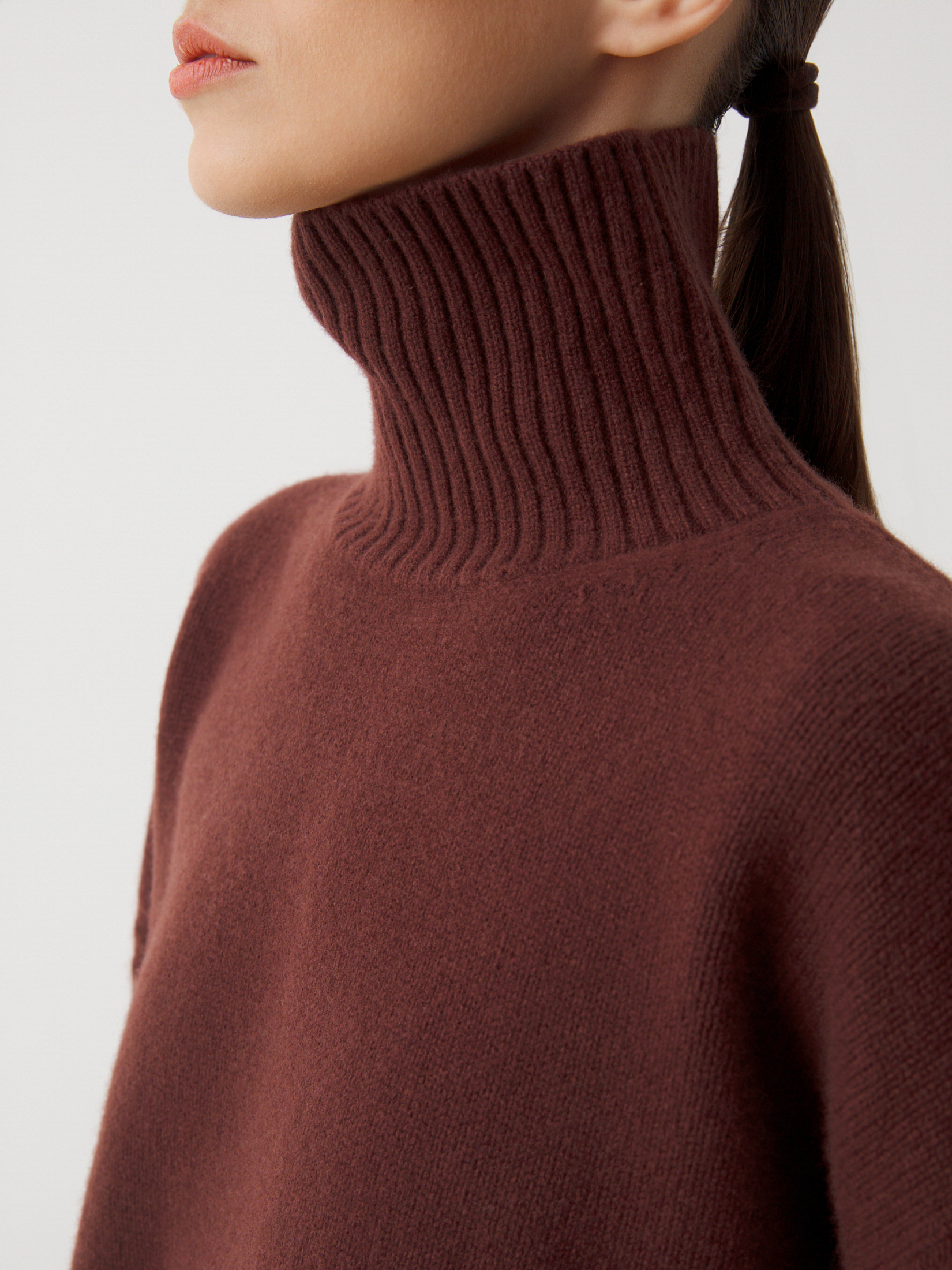 Женский свитер MAISON DAVID 4381773, каштановый