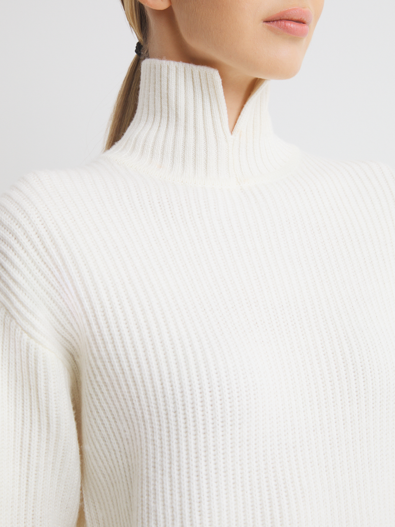 Женский свитер MAISON DAVID 4381834, белый