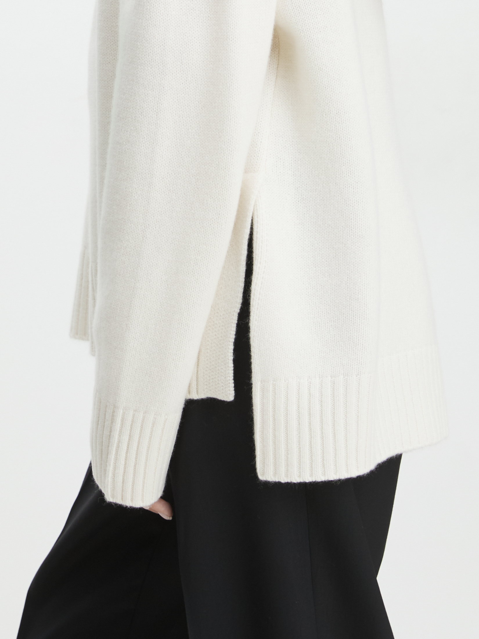 Женский свитер MAISON DAVID 4351046, белый