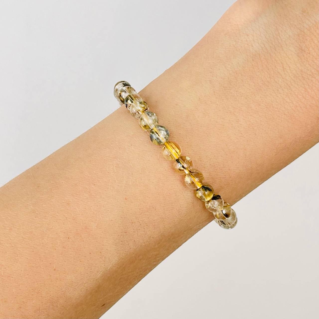 Радуга Самоцветов Браслет из Рутилового кварца с включением Титана